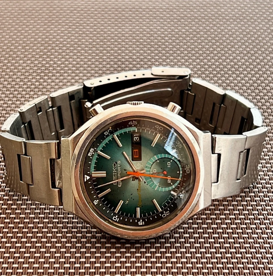 Reloj automático cronógrafo temporizador de velocidad Seiko 6139-7060 esfera verde para hombre Foto 2 de 4