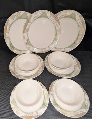 SET Corelle TEXTURED LEAVES   11 pc Dinnerware set  +Xtras