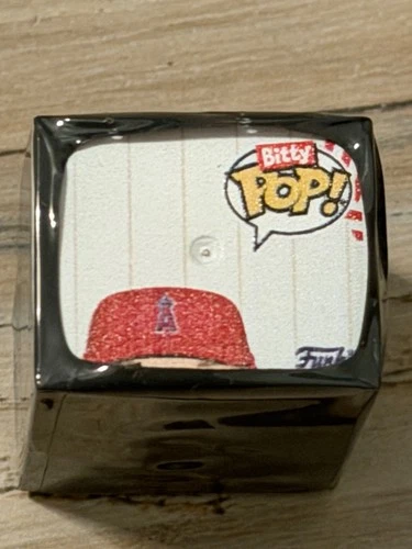 MIKE TROUT - 2026 Topps Series 1 Super Box Exclusive Funko Bitty Pop!