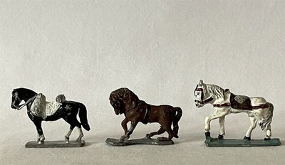 3 Vintage Painted Warhammer Minifigs Fantasy Gothic Horse Figures inc Ral Partha