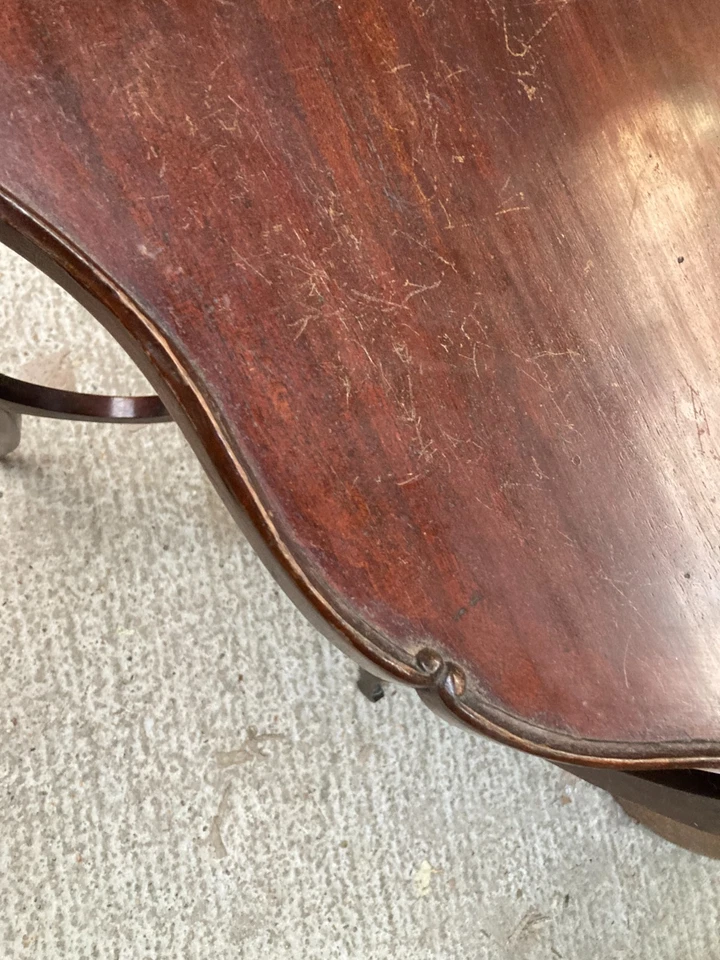 Vintage Antique Brown Wooden Fluted Edge Triangular Side Table Shaped Legs Shelf - Image 3 of 4