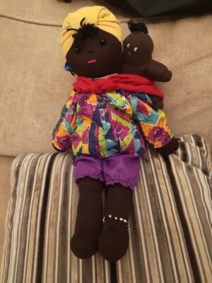 WUNDERSCHÖN. UNGEWÖHNLICHE AFRIKANISCHE PUPPE & IHR BABY. 15''.