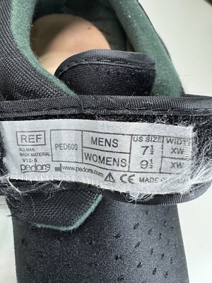 Pedors 600 Men 7.5 XW Women 9.5 XW D Classic Black Orthopedic