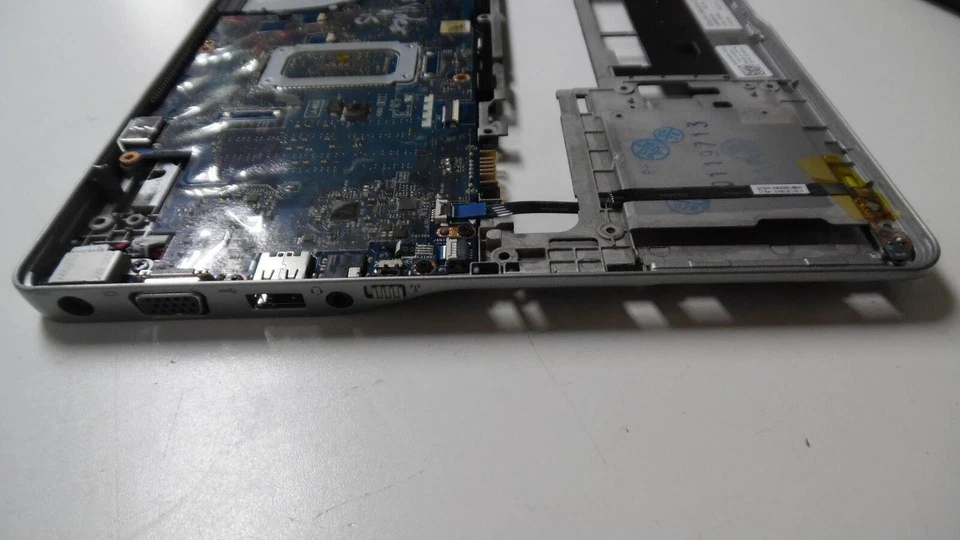 Dell Latitude E6430 - i5-3437U 1.90GHz Motherboard w/Base - LA-8831P - Parts - Image 3 of 4