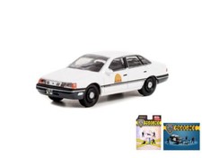 DIECAST CAR W/POLICE FIGURINE SET 1990 FORD TAURUS POLICE GREENLIGHT 