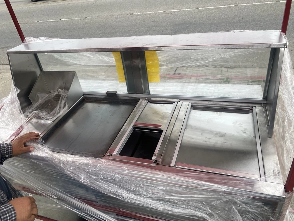 Hotdogs/Burgers Cart with Bun Warmer. Flat-Top Grill and Fryer for the Fries 🍟 - Image 4 of 4
