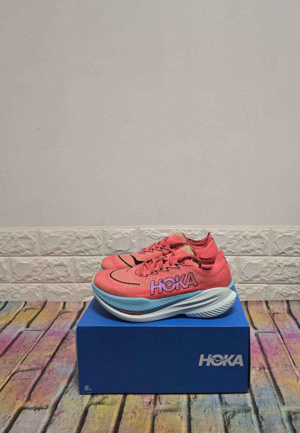 Hoka One One Mach X 2 Racing Road Shoes UK 5.5 Women's RRP £ 170 Grapefruit