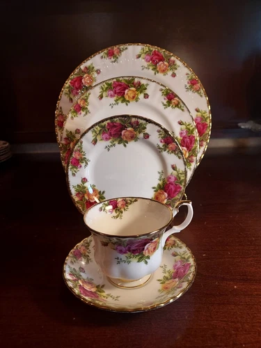 Royal Albert "Old Country Roses" Bone China 5pc Place Setting-Multiple Available