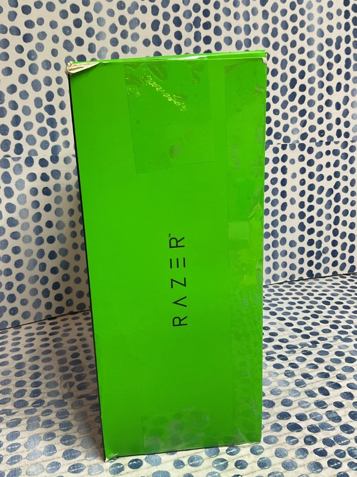 Auriculares ultraligeros USB para juegos Razer Kraken X - Controles de audio integrados - Para PC Foto 2 de 4