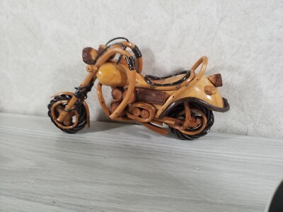 Handmade HARLEY DAVIDSON Wood Motorcycle Model - 10L