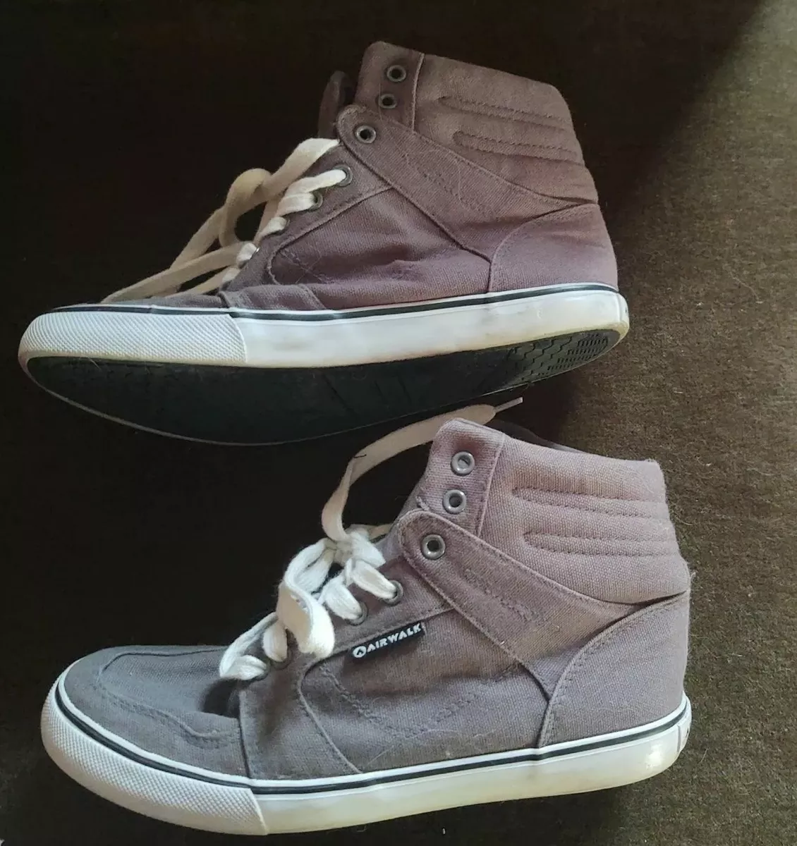 Airwalk Canvas Hi Top skate shoes Size 8 eBay