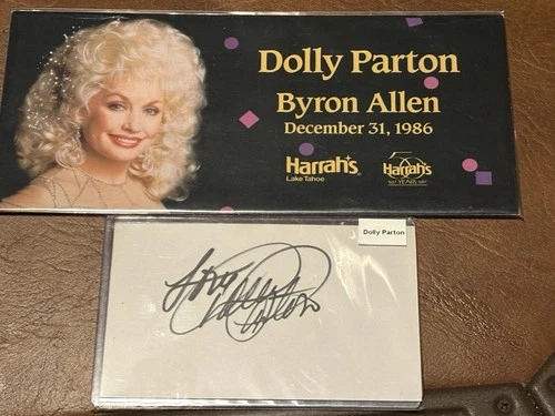 Dolly Parton Vintage Auto Autograph Signed Card Beauty! RIP Vintage vintage concert t-shirt, vintage, single stitch, B+ condition