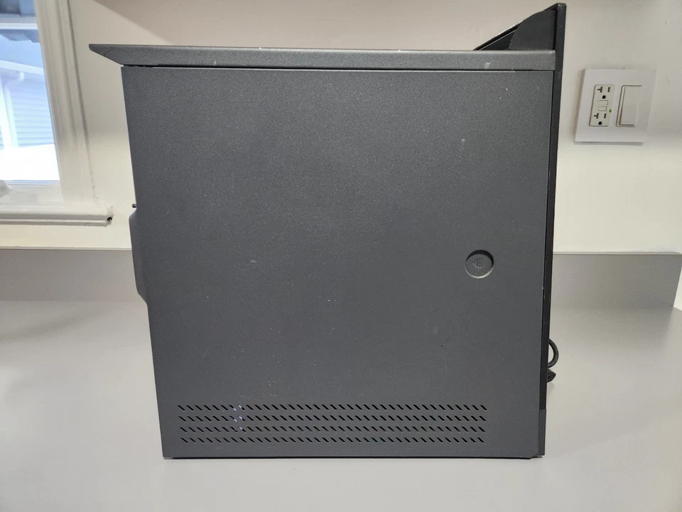 IBM ThinkCentre Windows 98 XP Retro Gaming PC Pentium 4 Vintage - Image 4 of 4