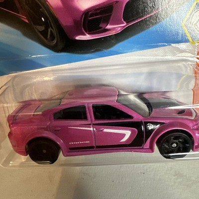 Hot Wheels '20 Dodge Charger Hellcat Pink #240 Mainline 2025 Case N Muscle Mania