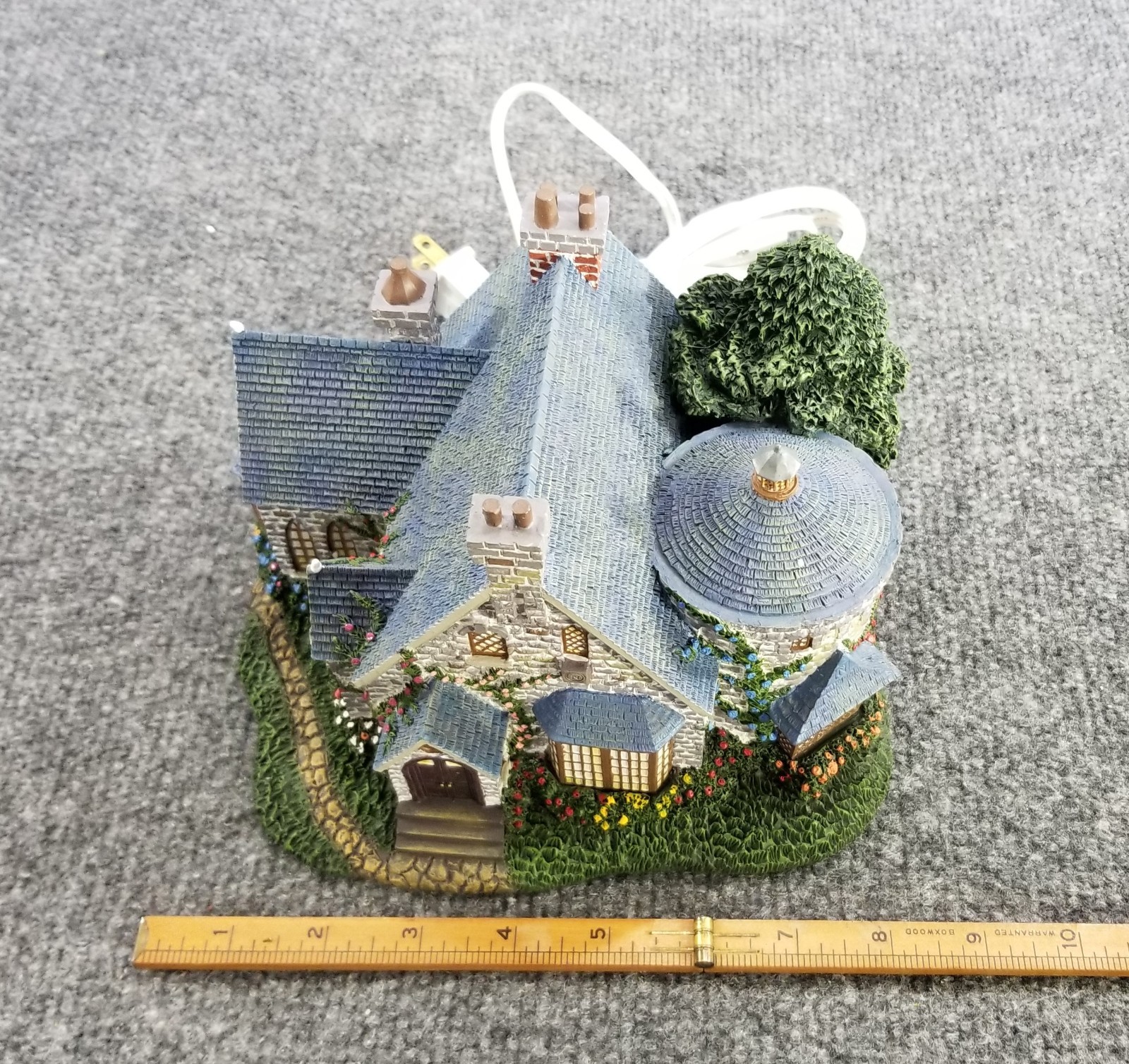 HAWTHORNE VILLAGE Thomas Kinkade LAMPLIGHT MANOR LIGHTUP BUILDING