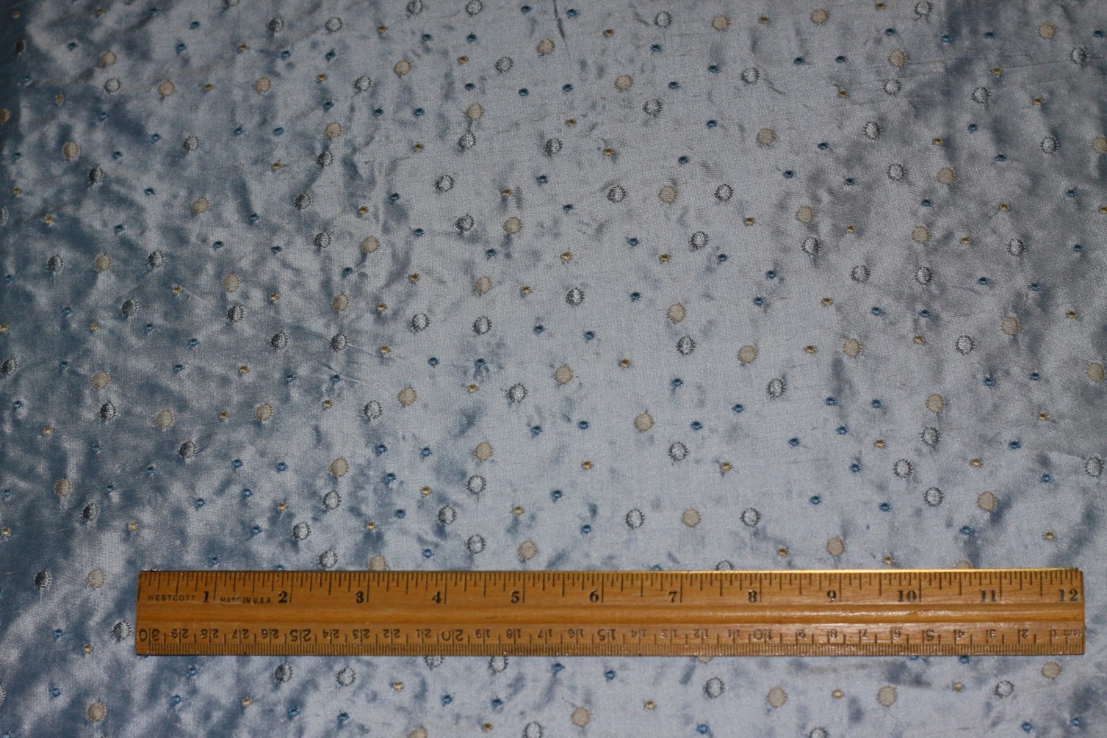 Picture 2 of 3