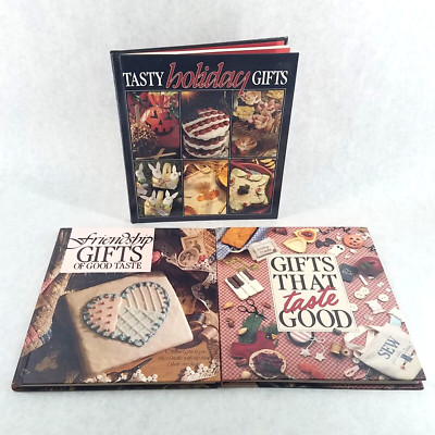 Lot of 3 Craft Books Leisure Arts Memories in the Making Series Gifts