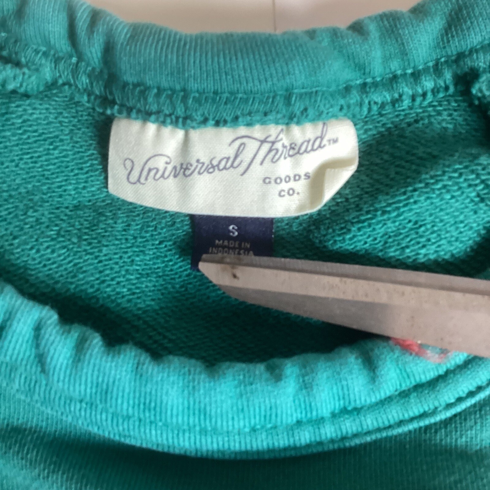 Universal Thread Women's Pullover Small Green Lon… - image 2