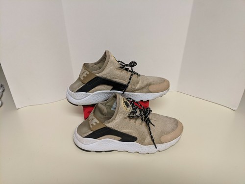 Belgesel Anne Kafeterya Nike Huarache Ultra Khaki Calisma Aluminyum Teklif