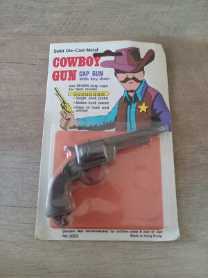 Vtg Cowboy Gun Toy Cap Gun with Key Chain 1969- Die Cast Metal No. 5003 Trl7#6