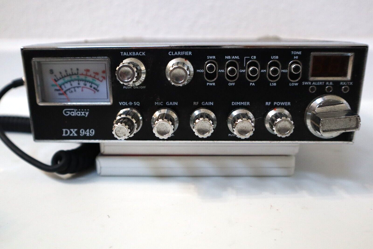 Galaxy DX-949 40 Channel AM/SSB Mobile CB Radio With Ranger mic
