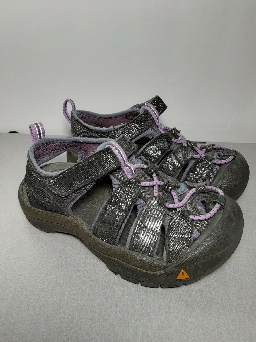 Keen walking hotsell sandals sale