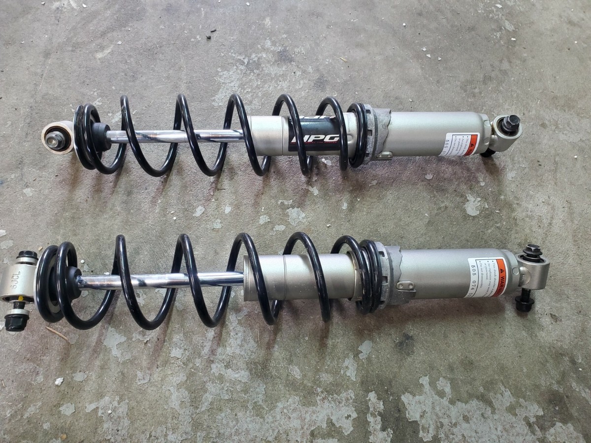 s-l1200.jpg s-l1200.jpg