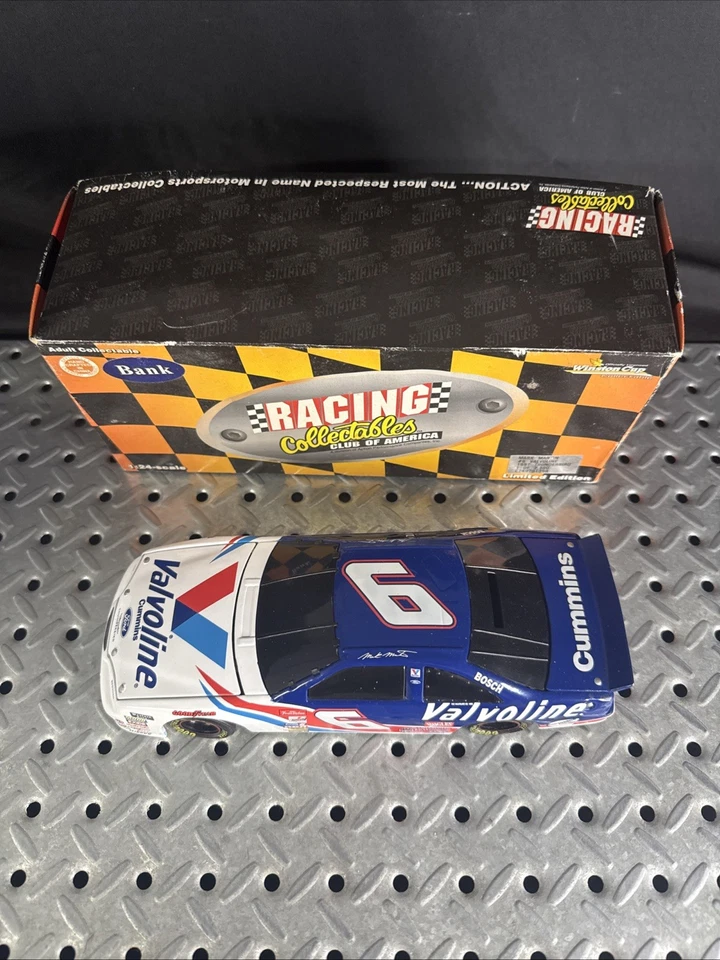 Banco diecast Mark Martin 1-24 - Edición limitada 1/2.500 Foto 2 de 4