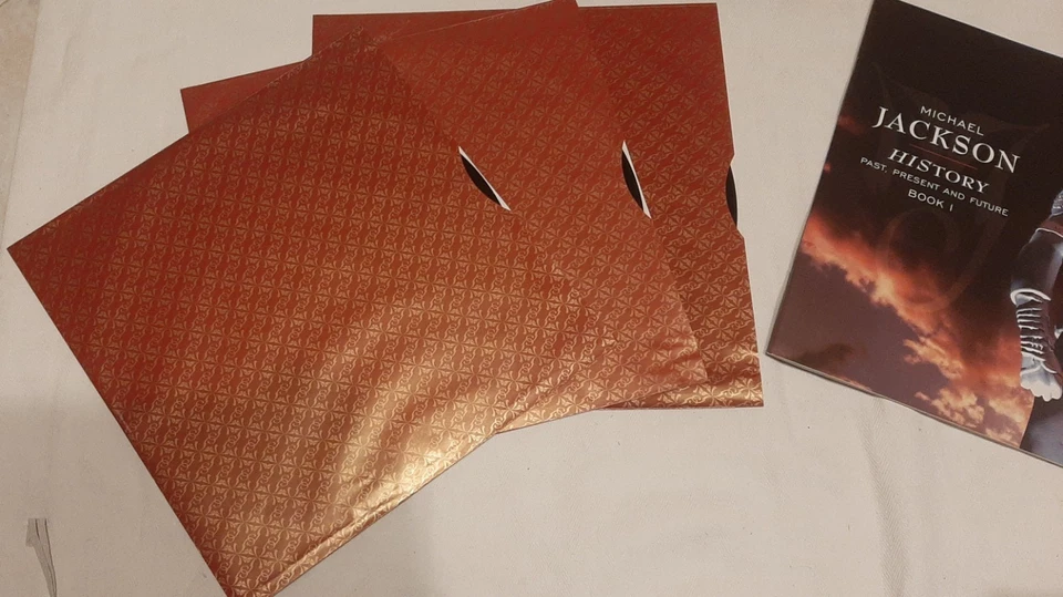 Michael Jackson History Past,Present and Future (3 LP Vinile) 1995 con Booklet - Immagine 2 di 4