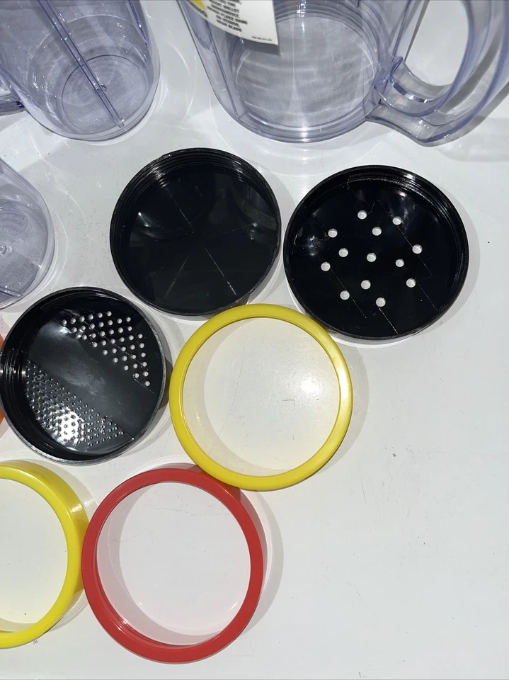 Magic Bullet Replacement Extra Parts Lot Cups Lids Screw On Tops 21 Pieces - Image 4 of 4