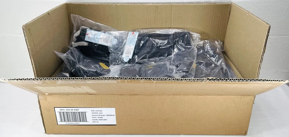 Lot of 12 Kids XL 25.5" - 32 in waist gym Shorts color fade pocket 4.5" inseam - Image 4 of 4