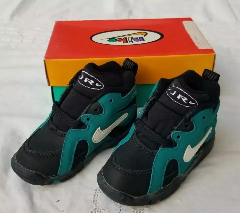 Baby nike size best sale 5