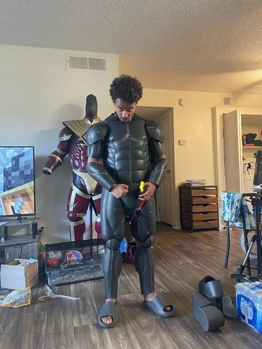 Muscle Suit for superhero cosplay eva foam costume eva foam armour for batsuit - Picture 3 of 21