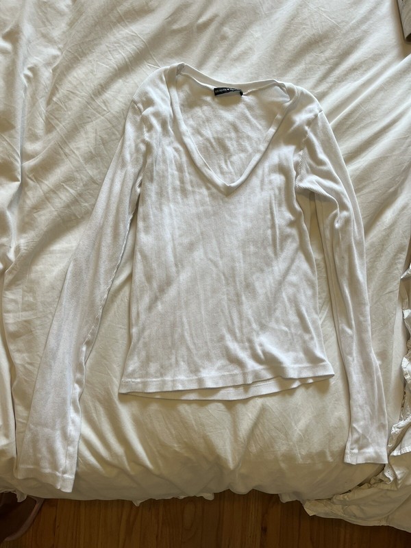 Brandy Melville white long sleeve OS