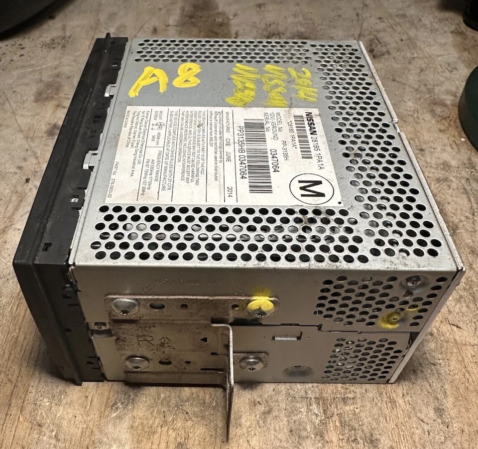 2012 -2014 Nissan NV2500 OEM Radio MP3 CD Player Aux 281851PA1A - Image 2 of 4