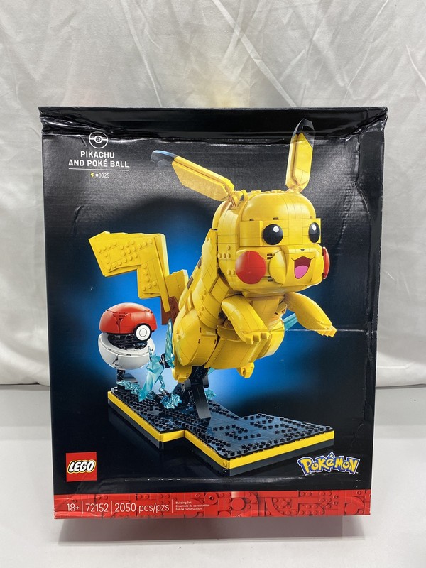 Lego Pokemon 72152 Pikachu And Poke Ball 2050pc Set New & Sealed
