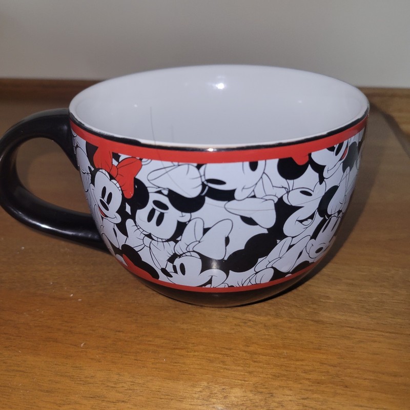Minnie Mouse Disney Large 24oz. Coffee/Tea/Coco Mug  MD0324