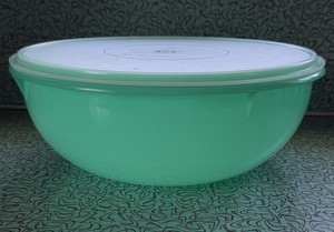 Vintage Large Tupperware Bowl 12" Jade Green Fix-N-Mix Clear Lid EUC