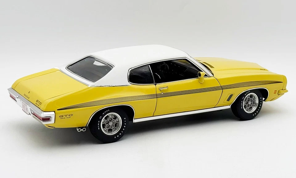 ACME Diecast A1801227 - 1/18 1972 Pontiac Lemans GTO Monarch Yellow - Image 2 of 4