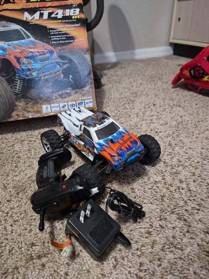 Coche de carreras 4x4 30 km/h coche de alta velocidad 2,4 GHz control remoto deriva coche camión regalos Foto 2 de 4