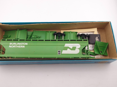 #ad #ad *READ KIT Athearn #1900 ACF 55#x27;Centerflow covered Hopper car Burlington Northern $13.95