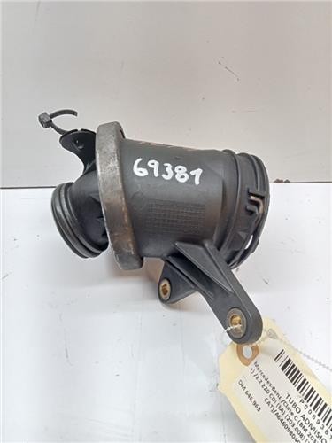 LUFTEINLASS -- Mercedes-Benz C (W203) 2005 A6460980407