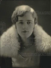 1932 Press Photo Mrs. Louis C. Jones, nee Hazel A. Williams, Albany, New York