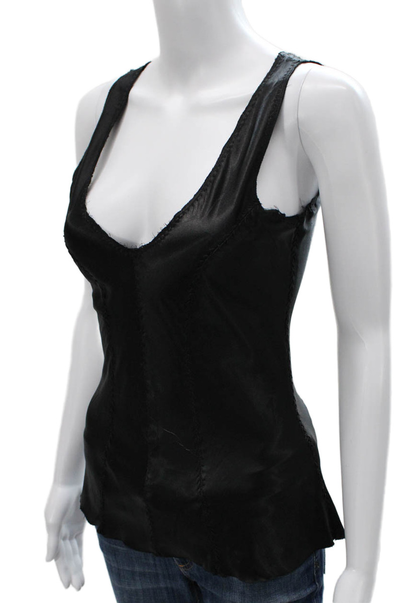 Kay Celine Women Basic Sleeveless V-Neck Tank Black Size S View 2