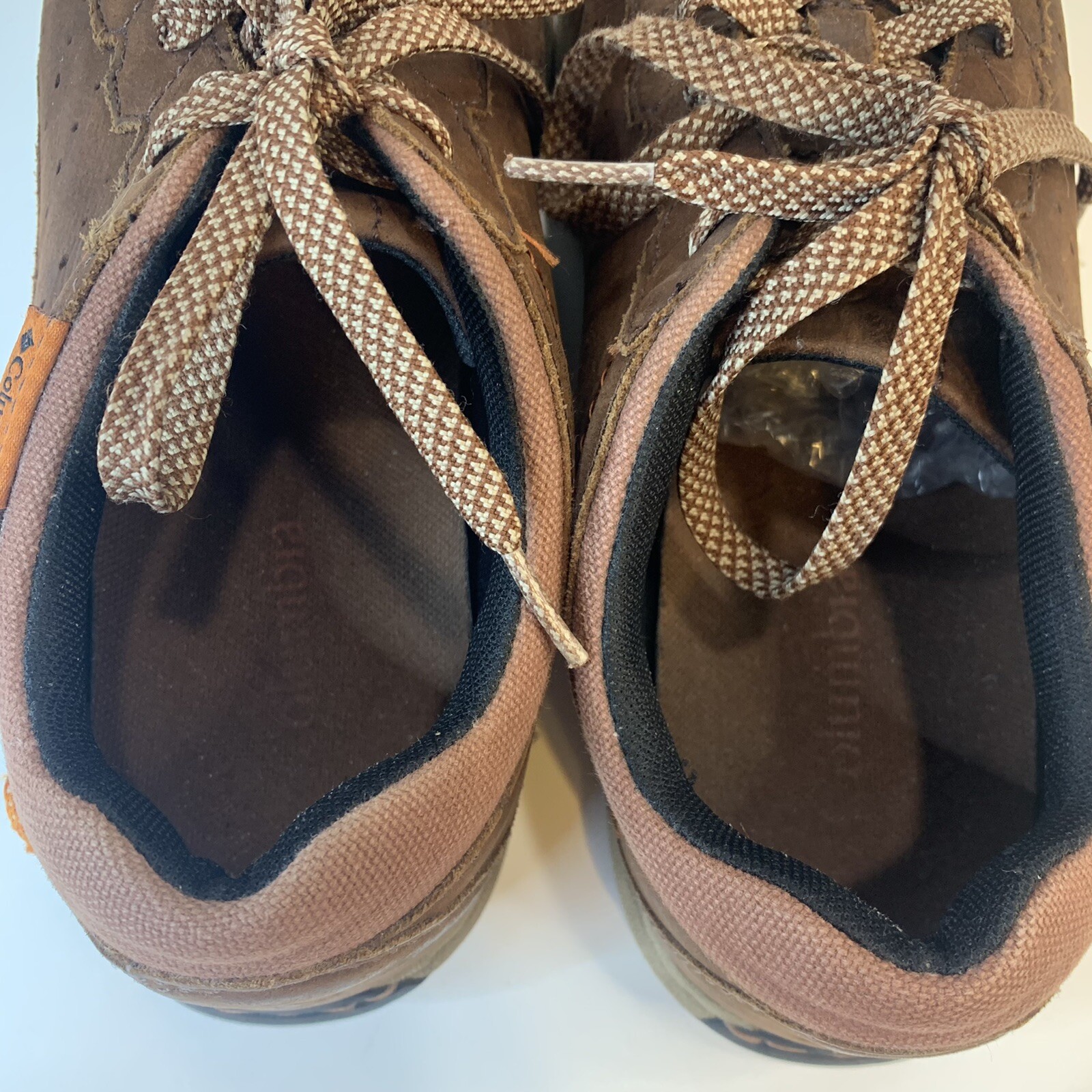 columbia three passes chukka leather