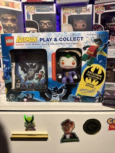 Lego Nintendo DS Play And Collect Funko Pop Glow Joker