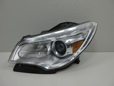 2013-2017 Buick Enclave Xenon HID Headlight Without AFS Left Driver Side OEM