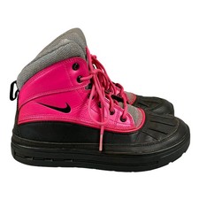 Nike ACG Woodside 2 Winter Rain Boots Youth Size 4.5 Black  Pink 524876-600