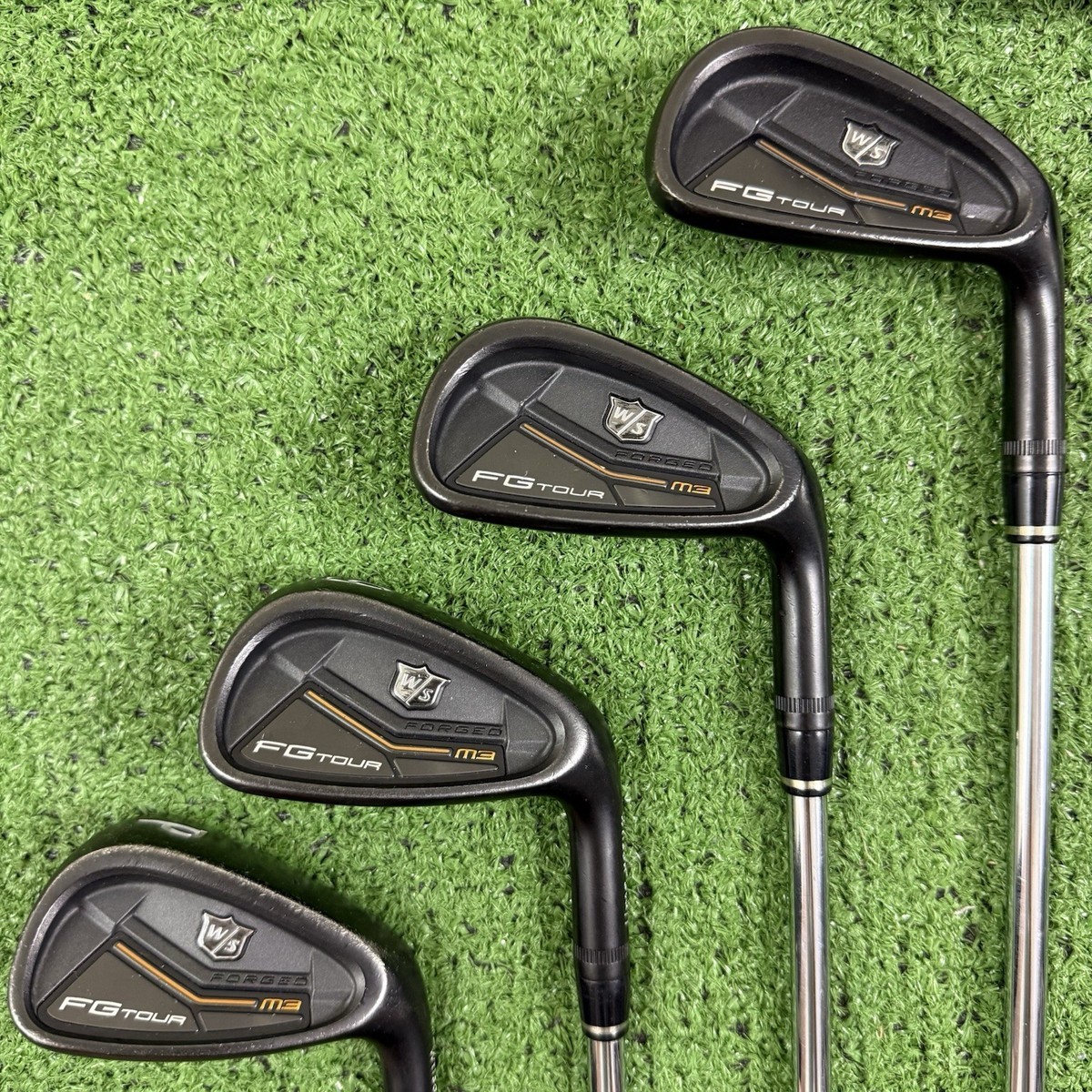 Wilson Staff FG Tour M3 Forged Iron Set 4-PW Dynamic Gold S300