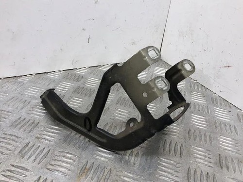 BMW 5 F10 Kotflügelhalter vorne rechts 3.00 Diesel 180kw 2011 22993194